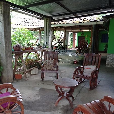 Loren'S House Moyogalpa Exterior foto